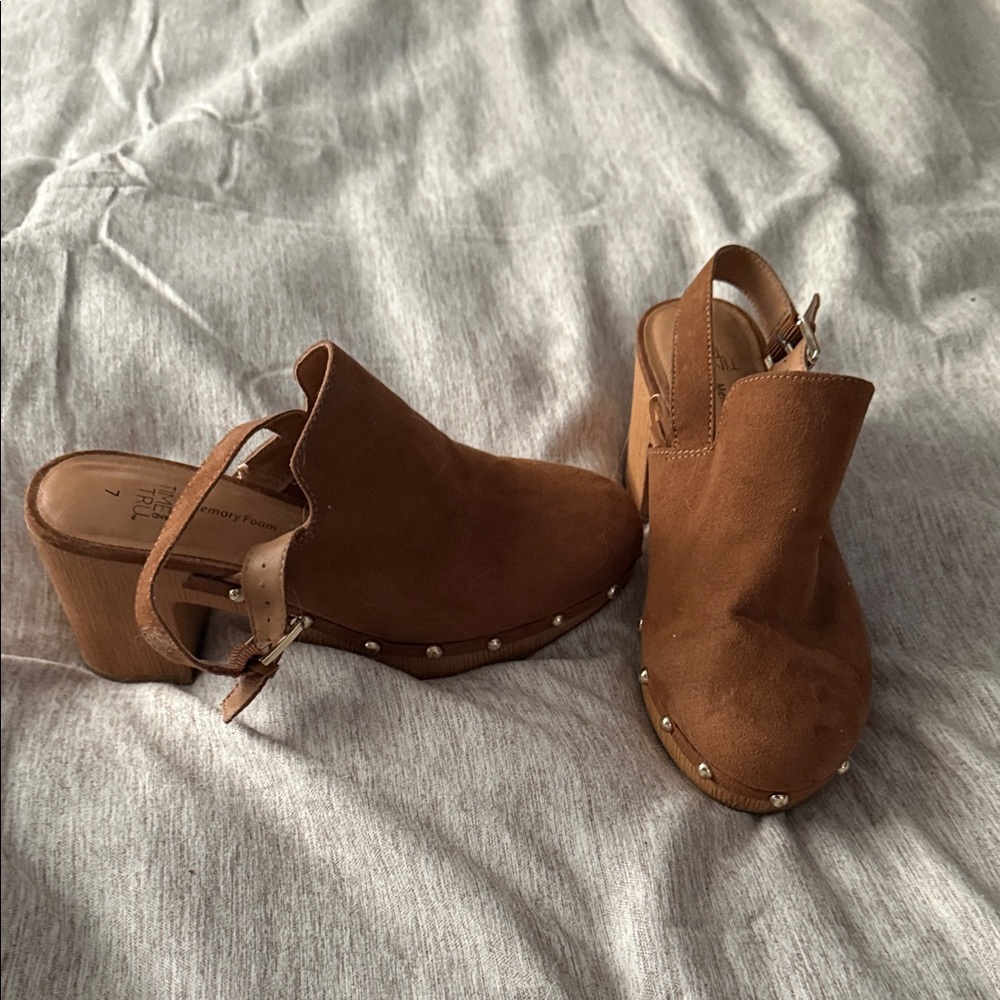 Time and Tru Tan Suede Women's Mules